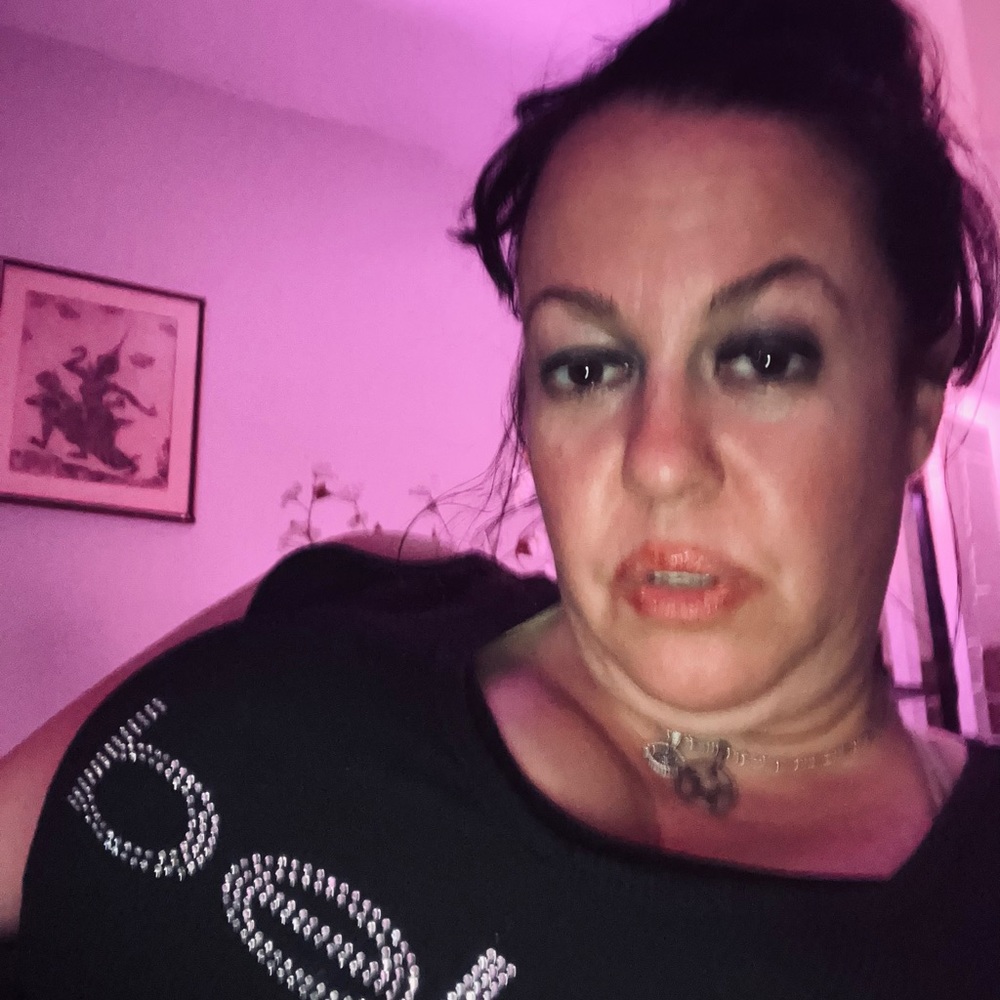 Meet your Posher, Alison
